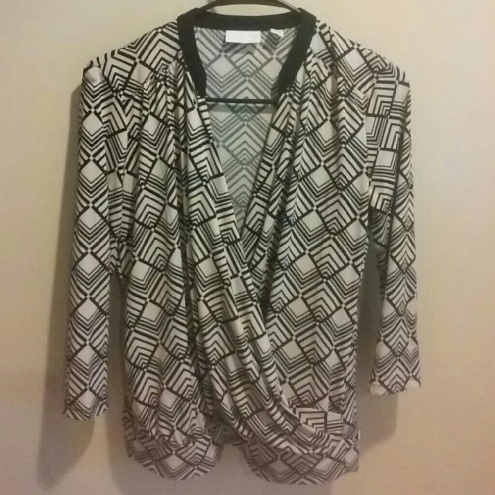 Wrap around,  open neck stretch print blouse
